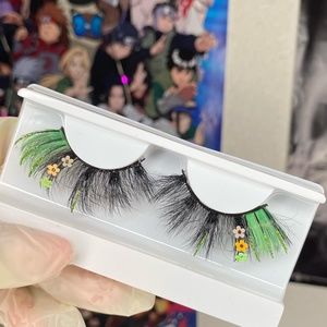 Green Flower Glitter Eyelashes